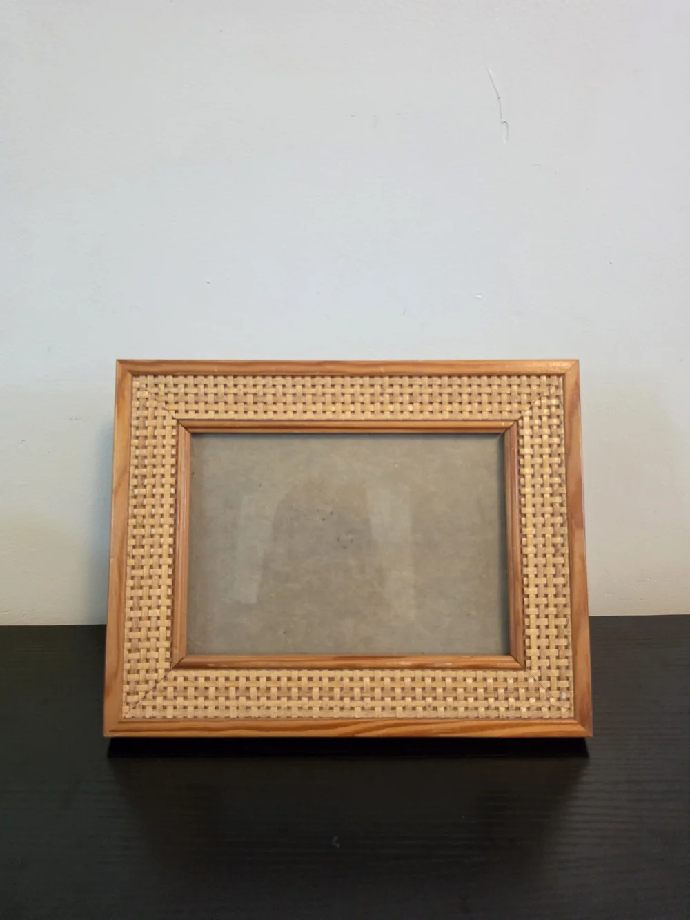 Natural Woven Rattan Photo Frame - Cream/Tan 5X7